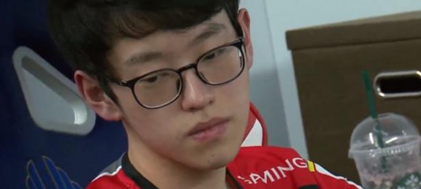  问鼎中原是在讲谁的故事 